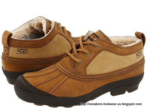 Suede footwear:suede-158397