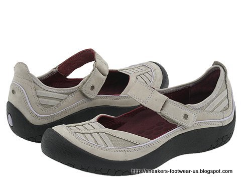 Suede footwear:suede-158408