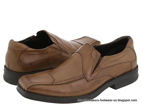Suede footwear:suede-158352