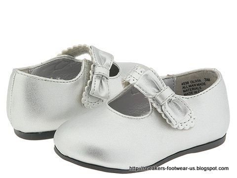 Suede footwear:suede-158832
