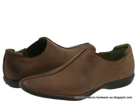 Suede footwear:suede-158707
