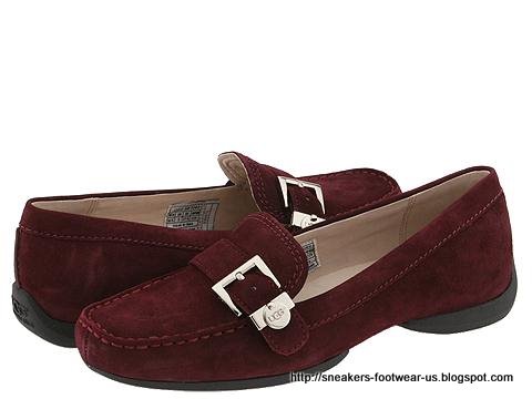 Suede footwear:suede-158787
