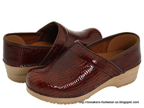 Suede footwear:155873