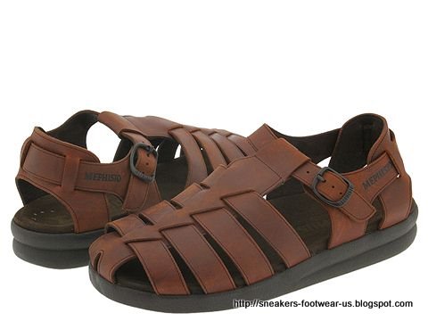 Suede footwear:footwear-156019