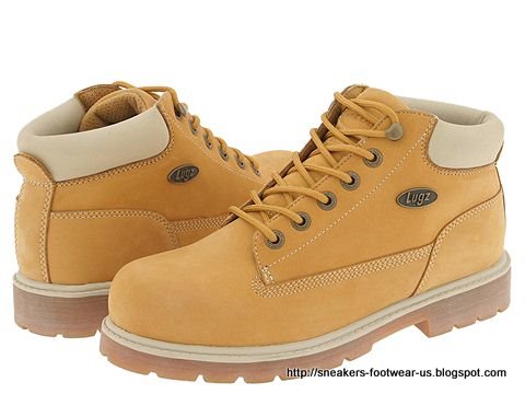 Suede footwear:footwear-156023