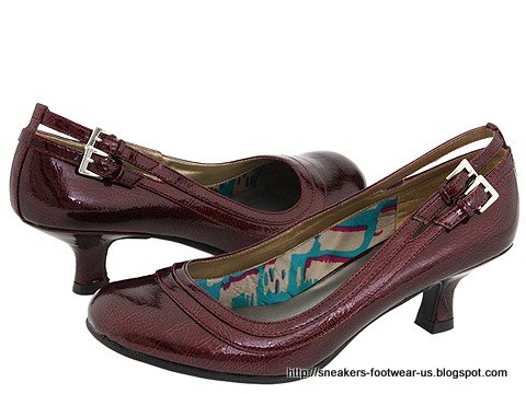 Suede footwear:footwear-156028