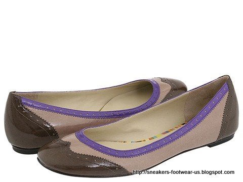Suede footwear:footwear-156125
