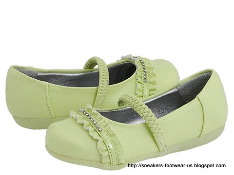 Suede footwear:footwear-156361