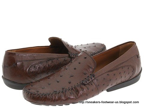 Suede footwear:footwear-156372
