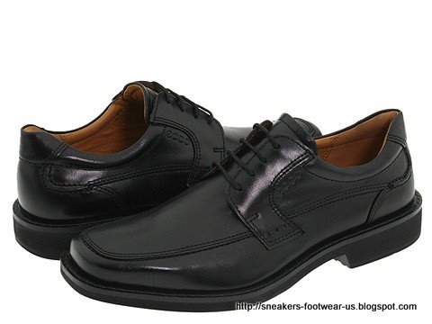 Suede footwear:suede-156264