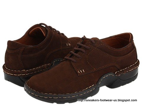 Suede footwear:suede-156278