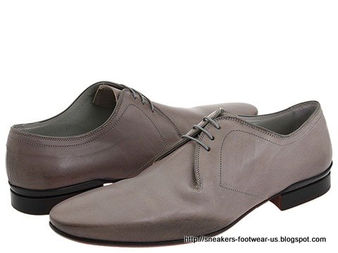 Suede footwear:suede-156544