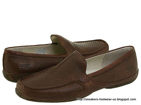 Suede footwear:footwear-156446