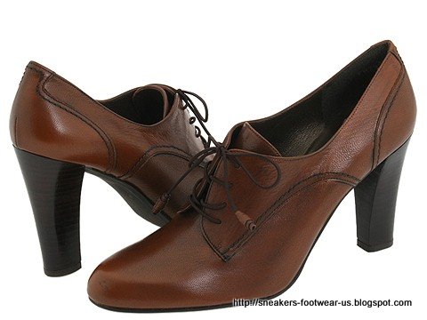 Suede footwear:suede-156522