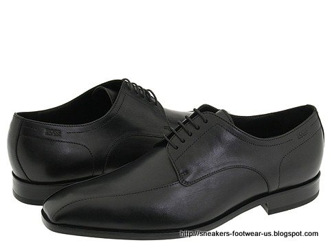 Suede footwear:footwear-156623