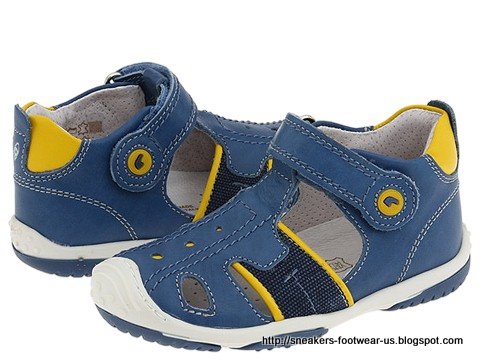 Suede footwear:footwear-156668