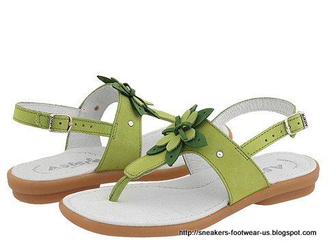 Suede footwear:suede-156763