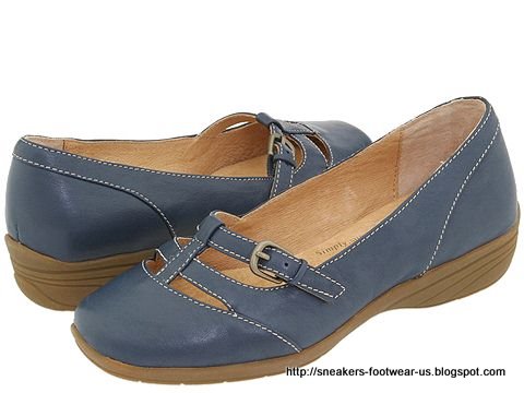 Suede footwear:footwear-156775