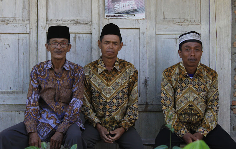 Men in Batik_West Lampung_Ranau Lake_Lumbok Village_Sumatra_Indonesia
