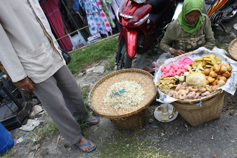 Markets_West Lampung_Ranau Lake_Lumbok Village_Sumatra_Indonesia