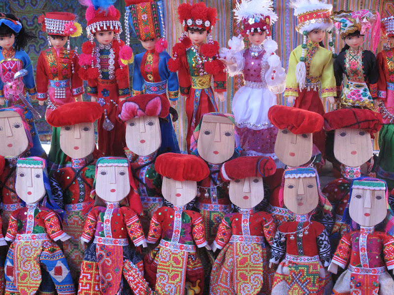 Bac Ha Market_H'Mong Flower Tribe_Lao Cai_Vietnam_H'Mong Traditional Dolls
