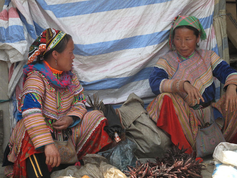Bac Ha Market_H'Mong Flower Tribe_Lao Cai_Vietnam_H'Mong Woman