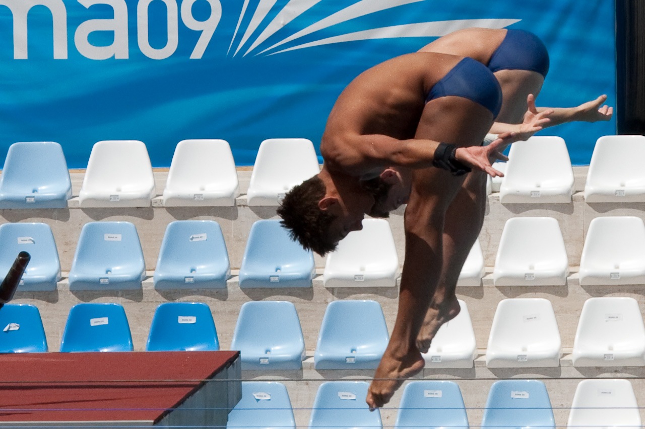 [Nuoto-2[3].jpg]