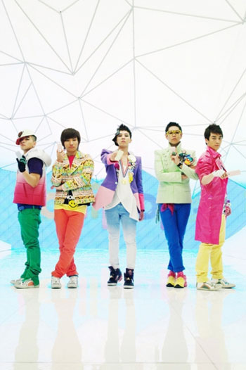 อัลบั้มรูปในโปรเจ็ค Lollipop 2 ของ Big Bang เผยออกมาแล้ว