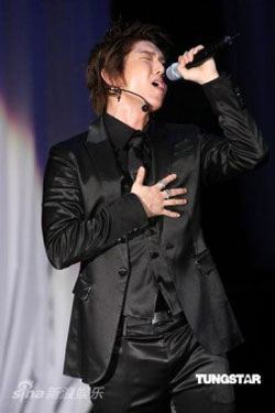 Lee Jun Ki ต้องควักเงินจ่ายค่าจัดคอนเสิร์ตเอง