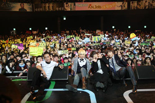 A.N.JELL จัดคอนเสิร์ตครั้งสุดท้าย