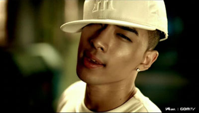 Wedding Dress ของ TaeYang  ขึ้นอันดับ 3 ในชาร์ทเนเธอแลนด์