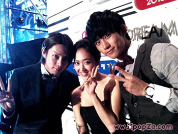 คลิปคอนเสิร์ตเหล่าศิลปินนักร้องใน 2010 Hallyu Dream Concert