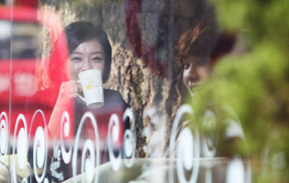 Lee Joon ออกเดทกับ Jun So Min ในเรื่อง “Jungle Fish 2″