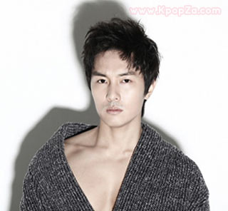 Kim Dong Wan วง Shinhwa จะกลับมาจัดรายการวิทยุอีกครั้ง