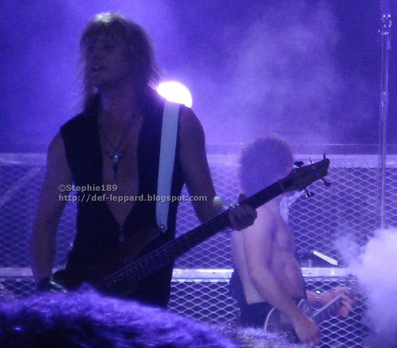 Sav (and Viv) - Def Leppard - 2008 Sav (and Viv) - Def Leppard - 2008