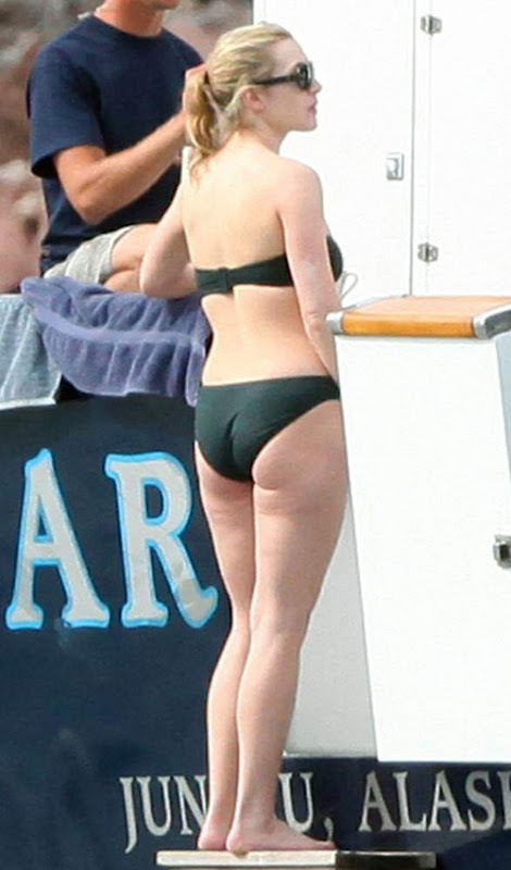 Kate_Winslet_Hot_Actress_19