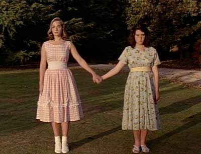 [heavenly-creatures[11].jpg]