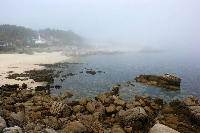 San vicente del MAr, praia com Neblina