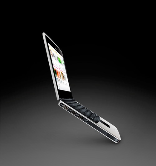 [Nokia_Booklet_3G03_lowres[2].jpg]