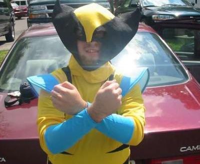[0004-wolverine_costume42[2].jpg]