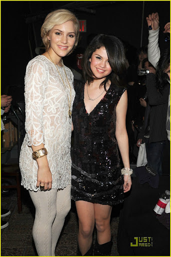 Exclusive - New York, NY - 02/11/2010 - Teen Disney Superstar Actress and Singer Selena Gomez performs in concert at the Gramercy Theatre in New York City.
-PICTURED: Katharine McPhee, Selena Gomez
-PHOTO by: Albert Michael/startraksphoto.com
-CS29762