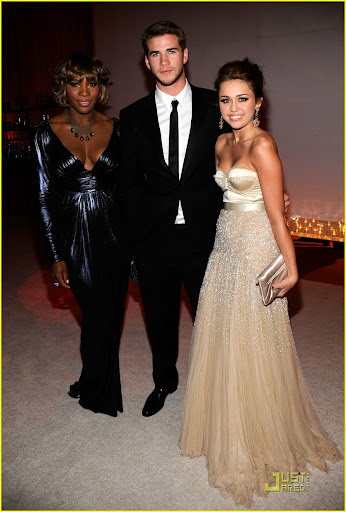 WEST HOLLYWOOD, CA - MARCH 07: *EXCLUSIVE ACCESS, PREMIUM RATES APPLY* Professional Tennis Player Serena Williams, Actor Liam Hemsworth and Singer/Actress Miley Cyrus attend the 18th Annual Elton John AIDS Foundation Academy Award Party at Pacific Design Center on March 7, 2010 in West Hollywood, California. (Photo by Larry Busacca/Getty Images)