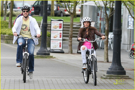 WWW.BAUER-GRIFFIN.COMAshley Tisdale and Boyfriend Scott Speer  get some Starbucks before going on a 2 1/2hr bike ride around the Stanley Park Sea Wall in Vancouver, BC Canada.Ashley got a little cheeky a few times first sticking her tongue out and then throwing her bike down.EXCLUSIVE    April 18, 2010Job: 100418NP1   Vancouver, BC Canadawww.bauergriffinonline.comwww.bauergriffin.com