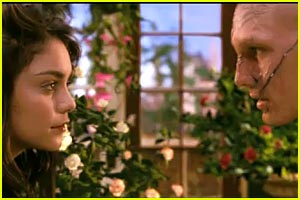 vanessa-hudgens-beastly-trailer.jpg