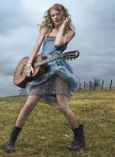 taylor-swift-dazzler-2.jpg