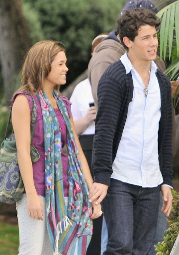 jonas-nick-nicole-jonas-san-pedro (27).jpg