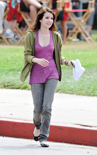 #3336484 Emma Roberts gets cheeky with photographers on the set of "Valentine's Day" currently filming in Los Angeles, California on July 29, 2009. Fame Pictures, Inc - Santa Monica, CA, USA - +1 (310) 395-0500