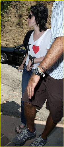 robert-pattinson-kristen-stewart-together-03.jpg
