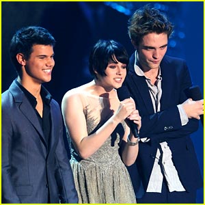 kristen-stewart-robert-pattinson-mtv-vmas.jpg