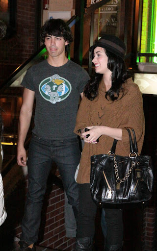 October 05, 2009: After attending a Michael Buble performance earlier in the evening, Joe Jonas and Demi Lavato are seen with Kevin Jonas and his fiance Danielle Deleasa dining at Yamato Steakhouse in Yorkville in Toronto, Canada. After leaving the restaurant the foursome also posed for pictures with fans on the street. Credit: O'Neill/White/INFphoto.com Ref: infcato-05/06